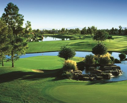 water feature hole on the Ocotillo Golf Course in Chandler, AZ